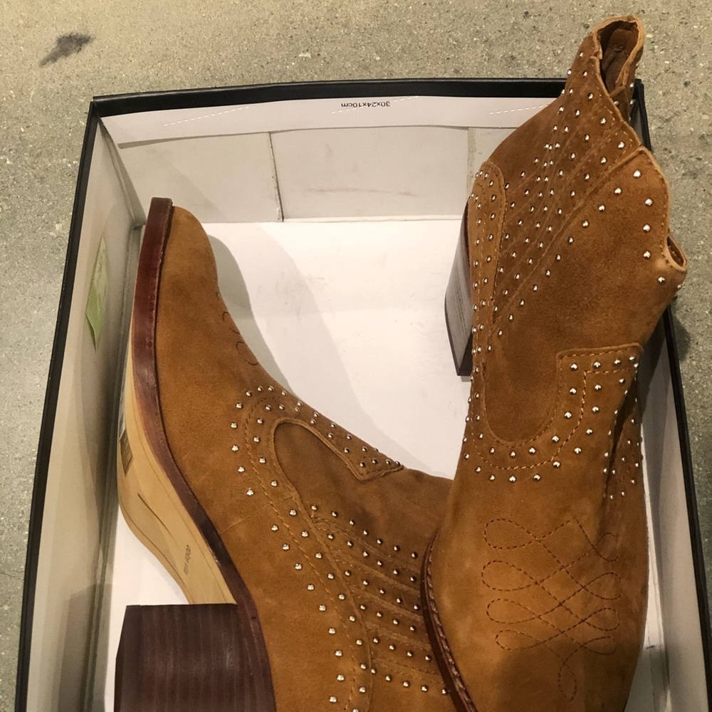 Booties - Picture 3 of 3